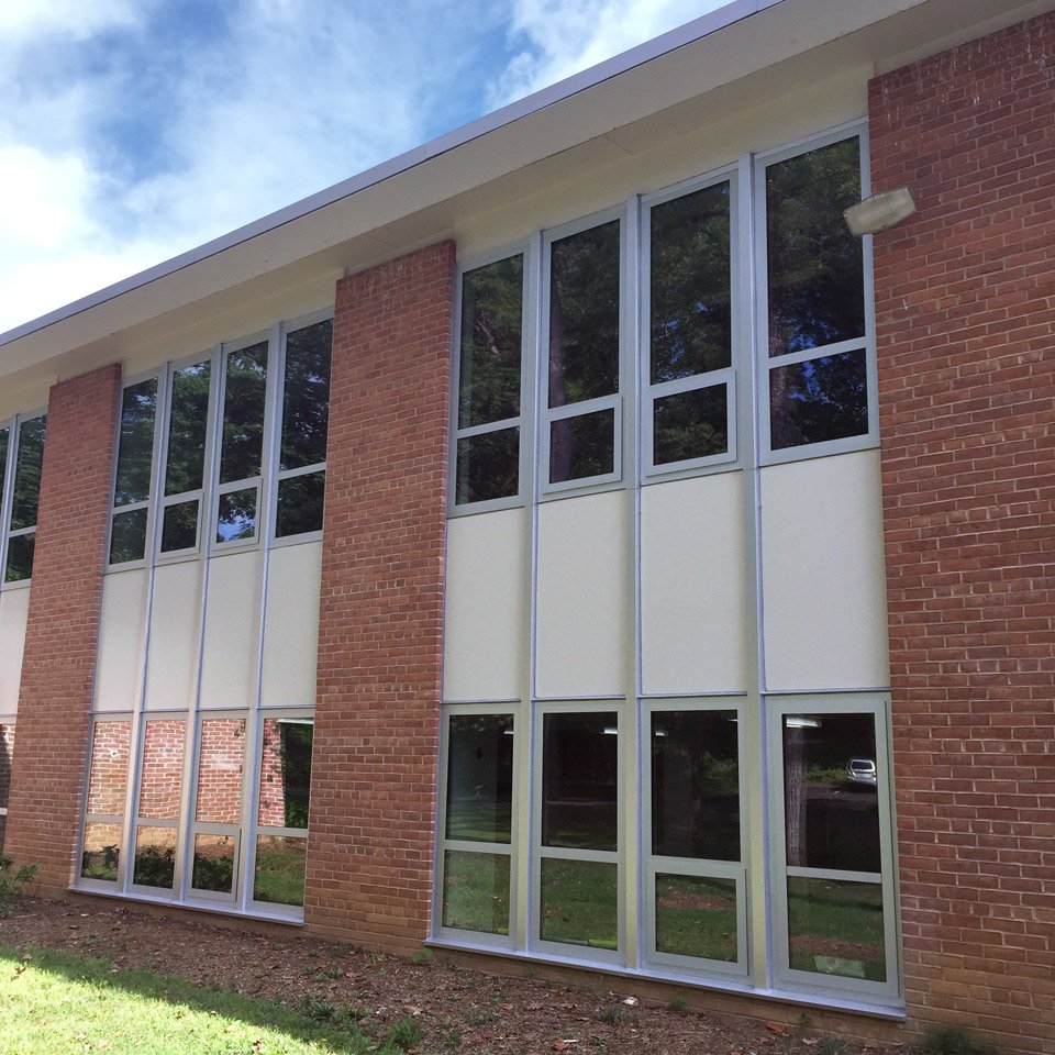 Bradley Hills Elementary School in Bethesda, MD image on Aeroseal's website