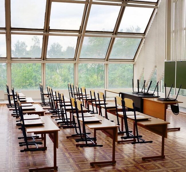 Image of classroom windows on Aeroseal's website