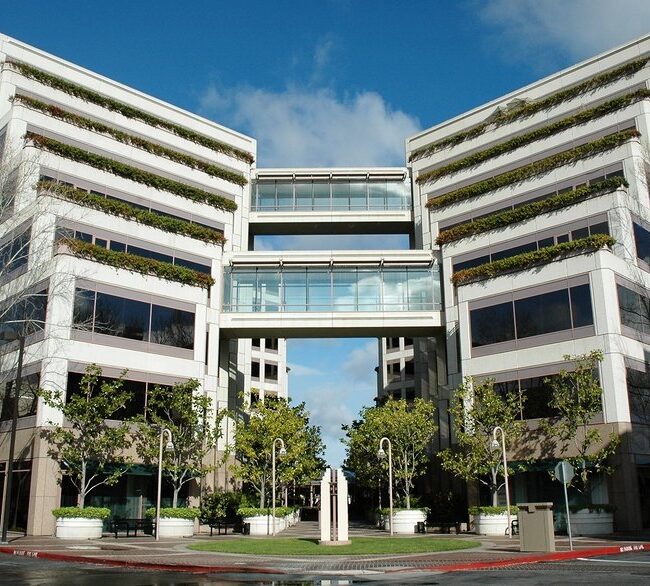 Office building image on Aeroseal Commercial Windows and Storefront's website.