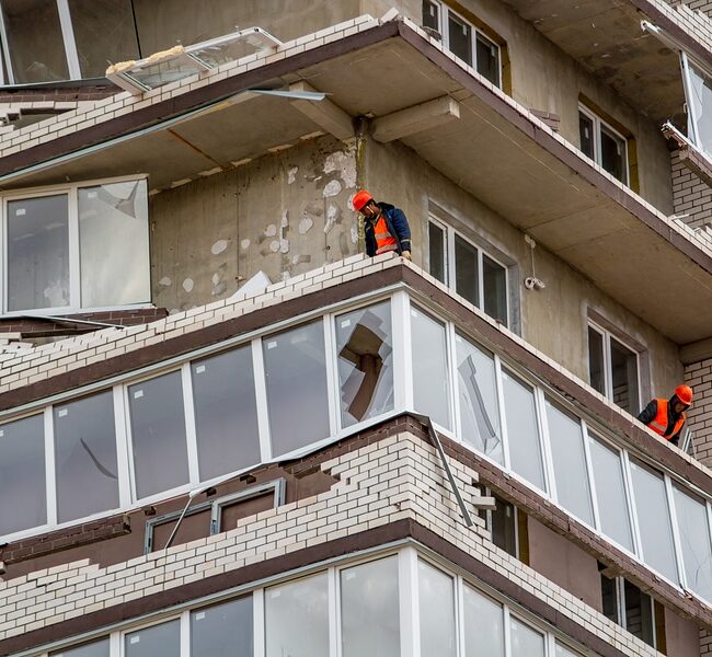 Image of a commercial building that has been damaged on Aeroseal Commercial Windows and Storefront's website.